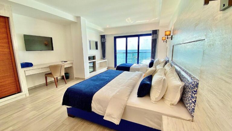 Deluxe Family Room Sea View 