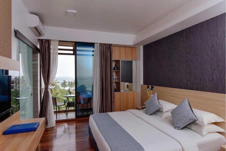 Deluxe Double island view room with balcony