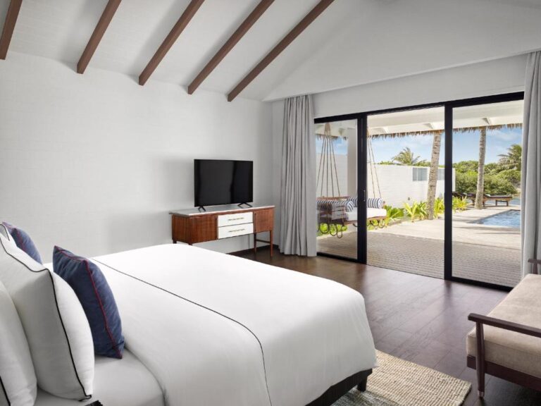 Oceanfront Pool Villa