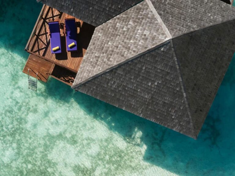 Deluxe Water Villa