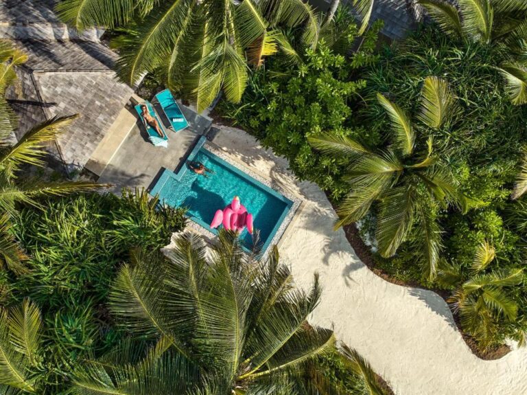 Sunrise Beach Pool Villa With Swirlpool