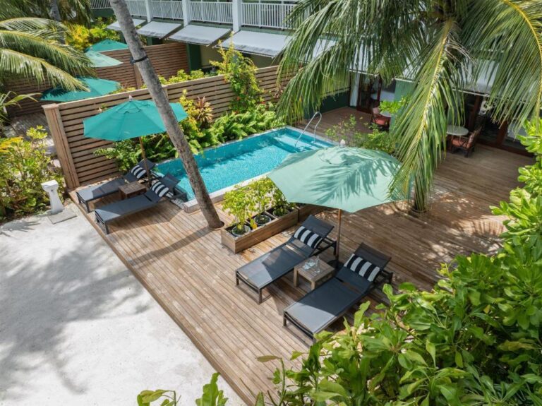 2-Bedroom Family Beach Room with Pool
