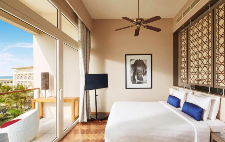Premium King Room