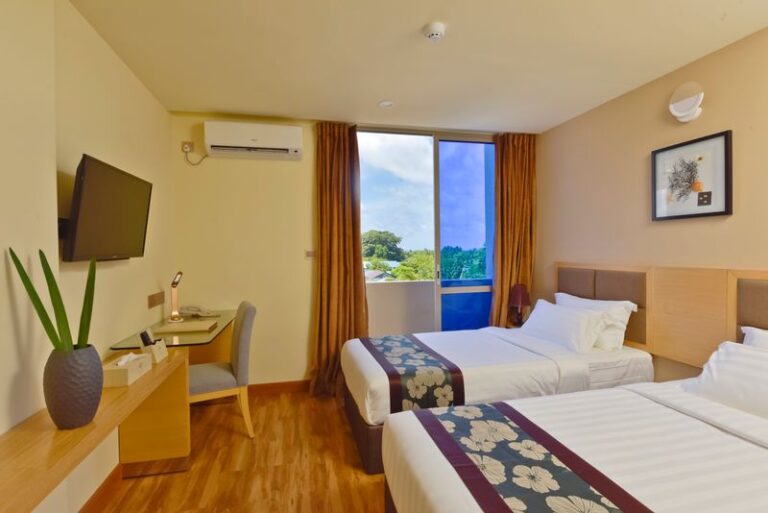 Island View Room